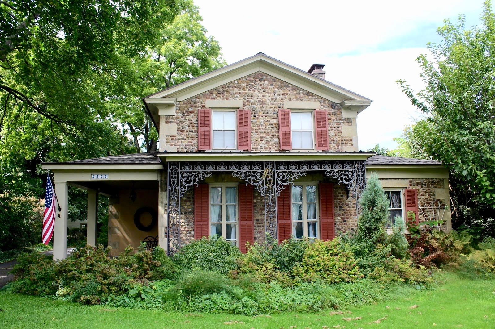 2523 St. Paul Blvd. Irondequoit